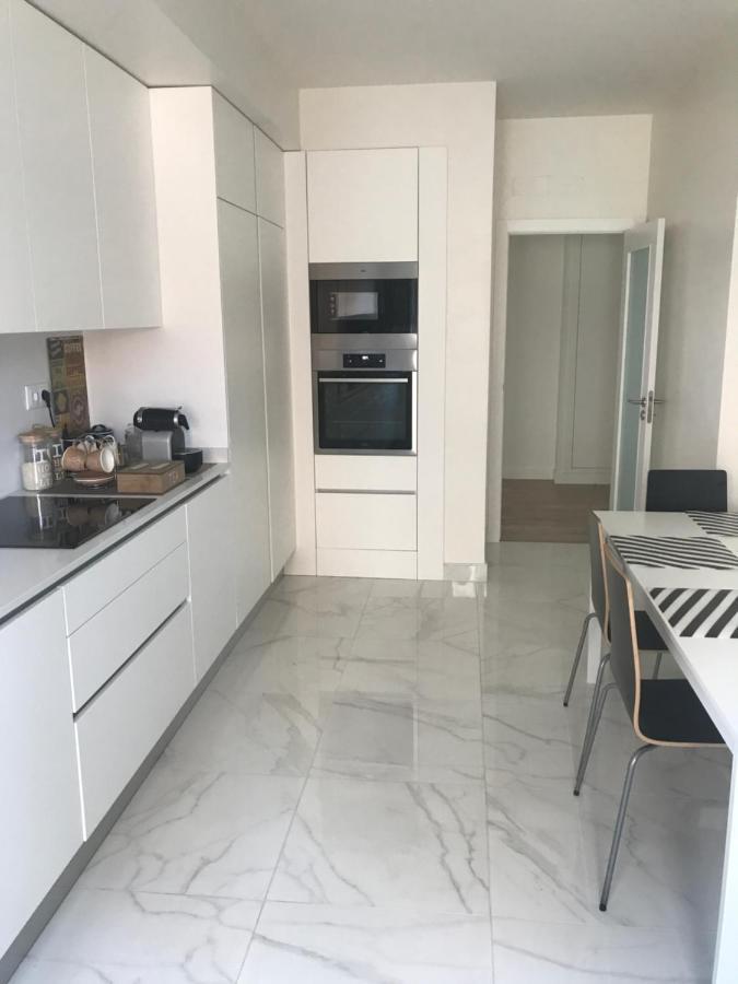 Modern Twin Room With A Balcony มอนตีโจ ภายนอก รูปภาพ